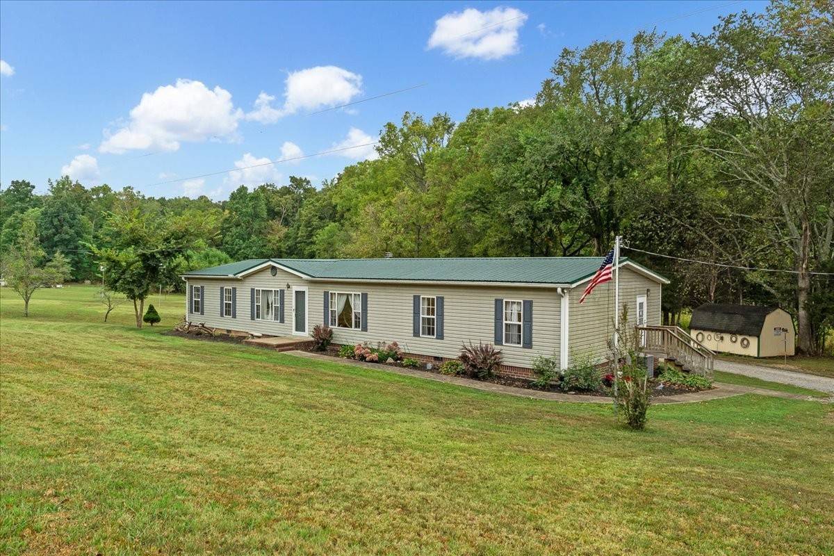 1765 Williamson Branch Rd, Vanleer, TN 37181