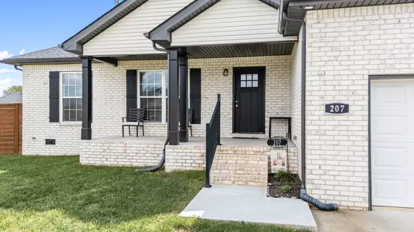 Shelbyville, TN 37160,207 Graham Way