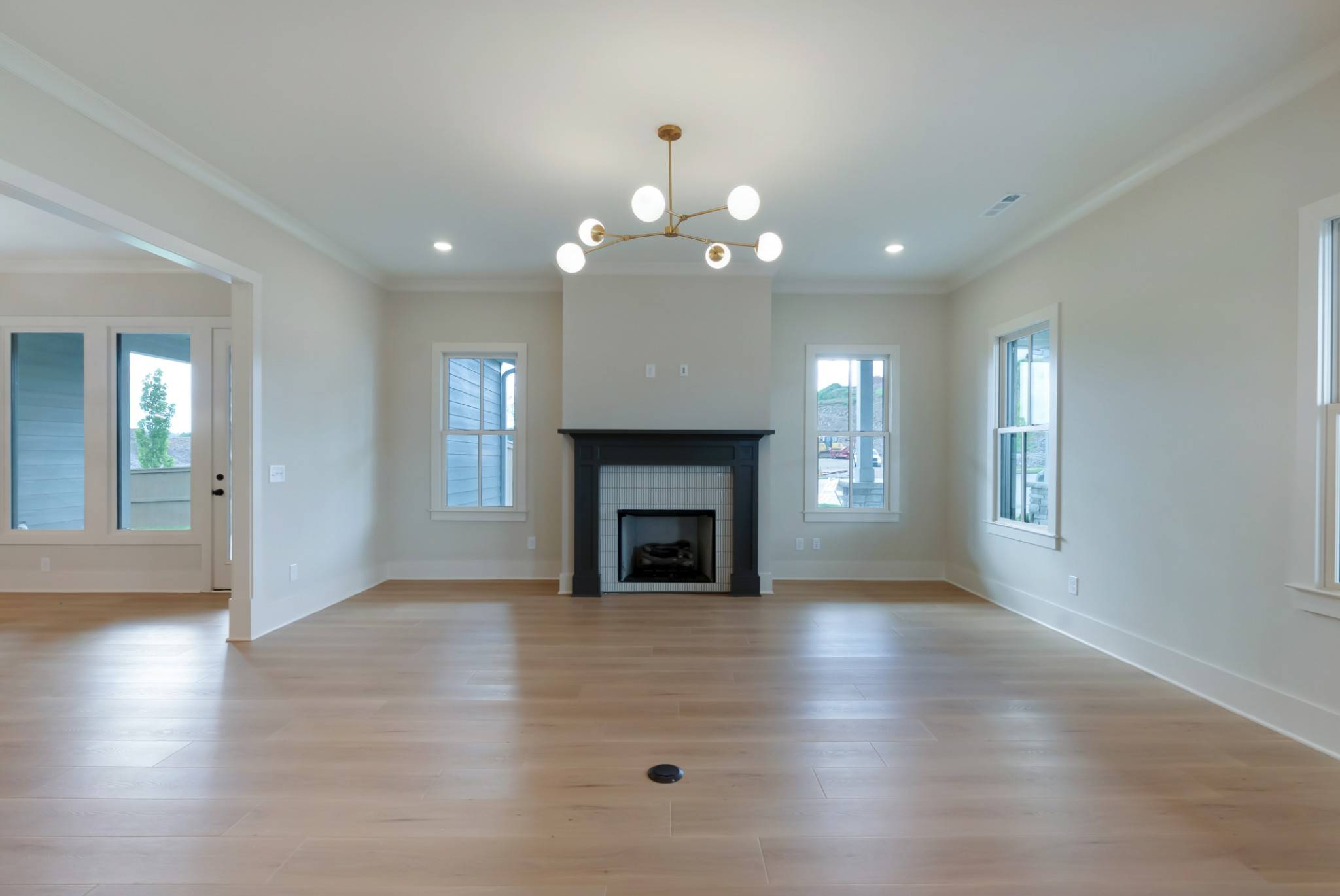 Spring Hill, TN 37174,799 Saint Clair Ave