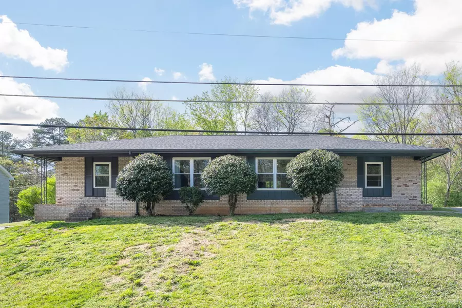 8740 Millard Lee Lane, Chattanooga, TN 37416