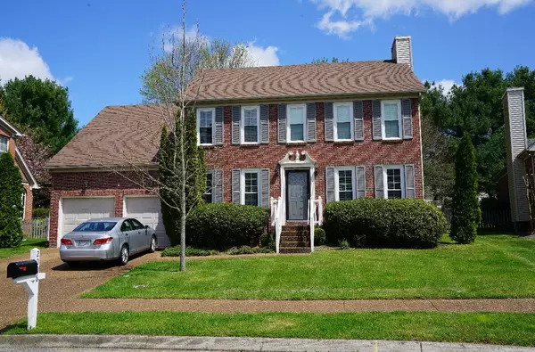 2006 Glastonbury Dr, Franklin, TN 37069
