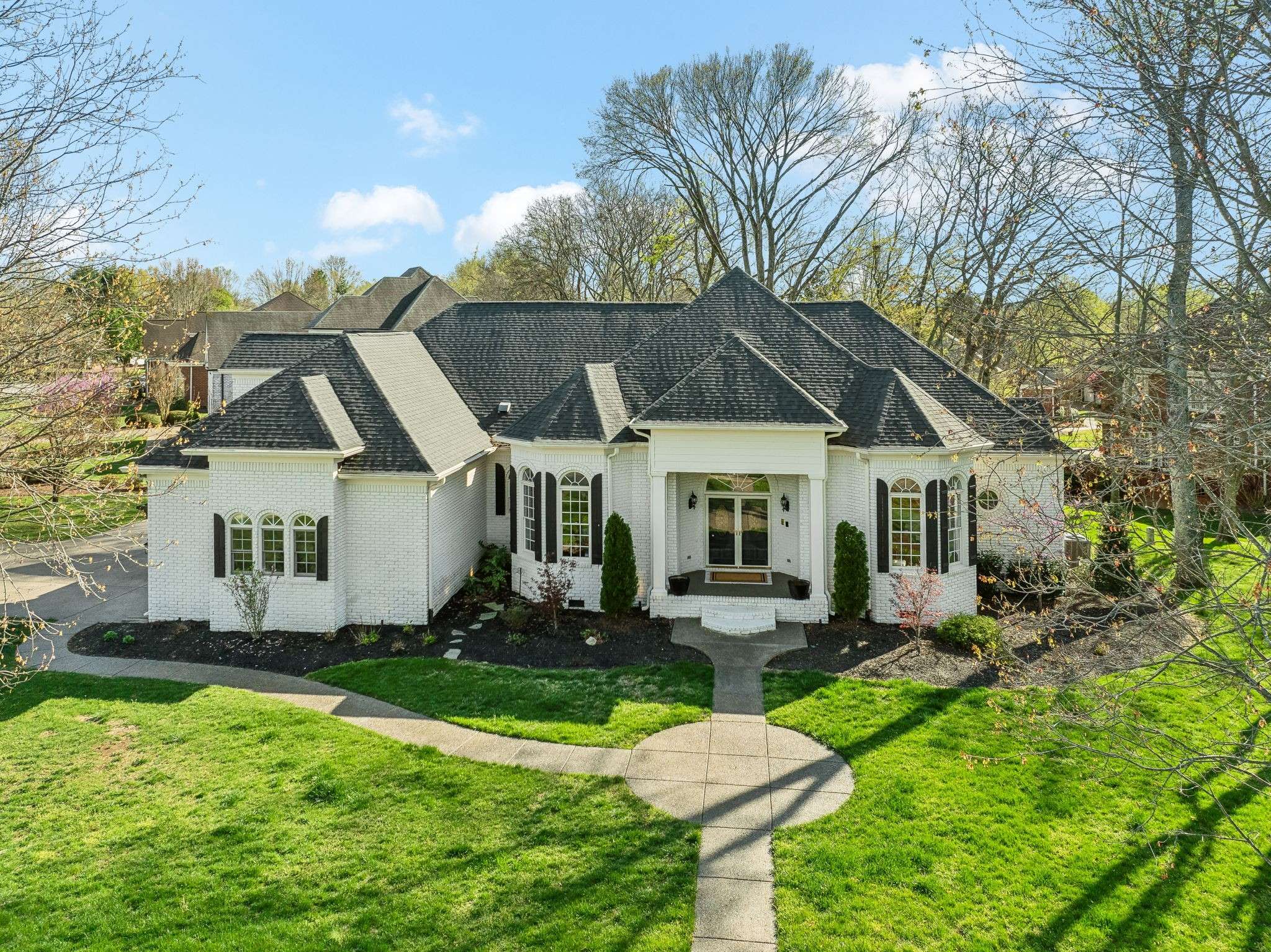 833 Walden Dr, Franklin, TN 37064