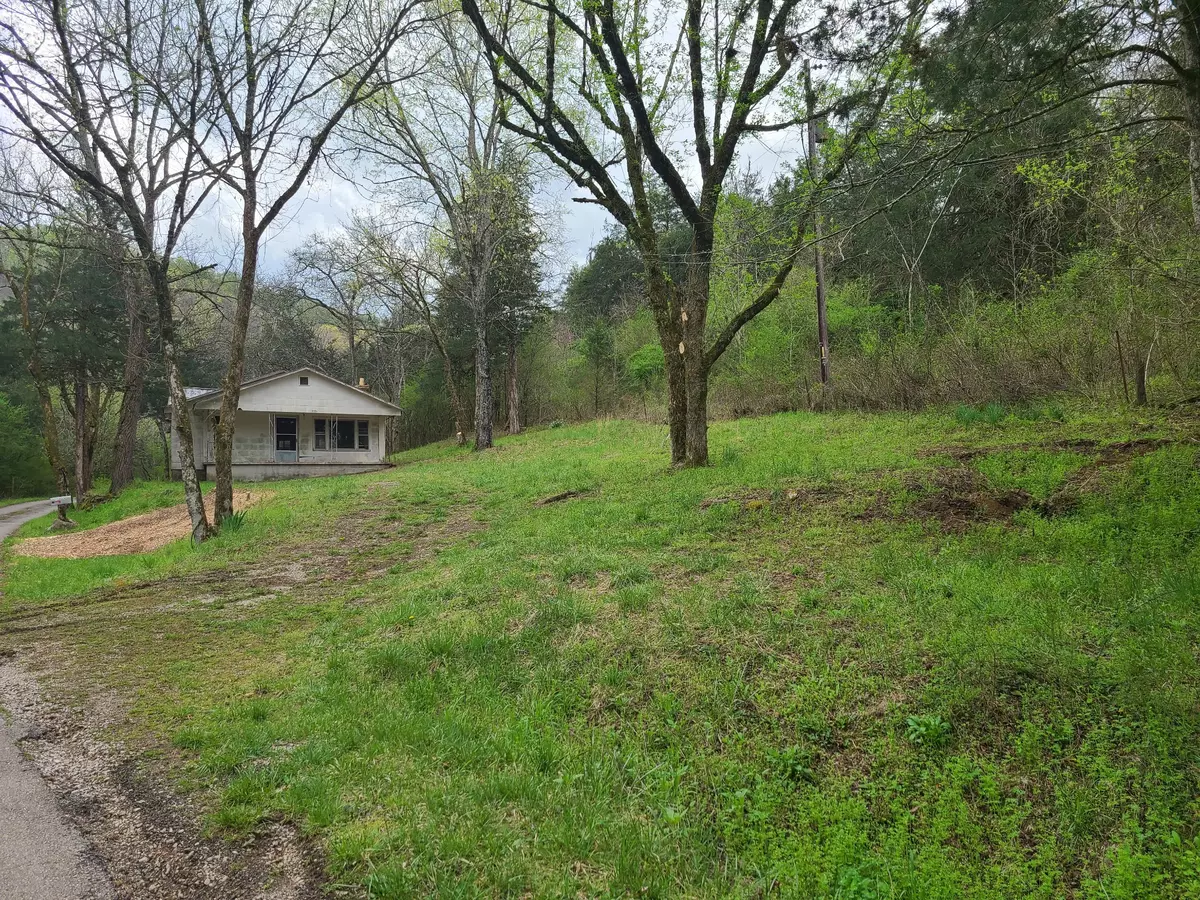 Hickman, TN 38567,22 Judkins Ln