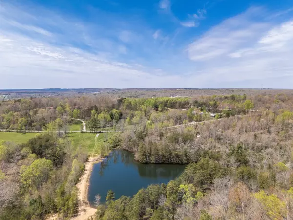 0 Christian Rd, Crossville, TN 38572