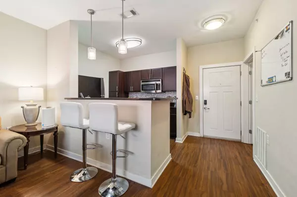 Nashville, TN 37211,2197 Nolensville Pike #120