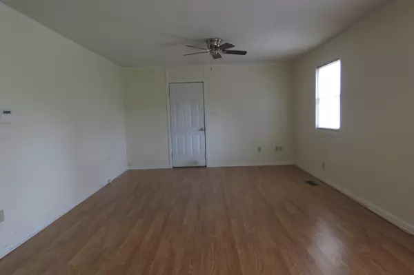 Cookeville, TN 38501,564 E 3rd St