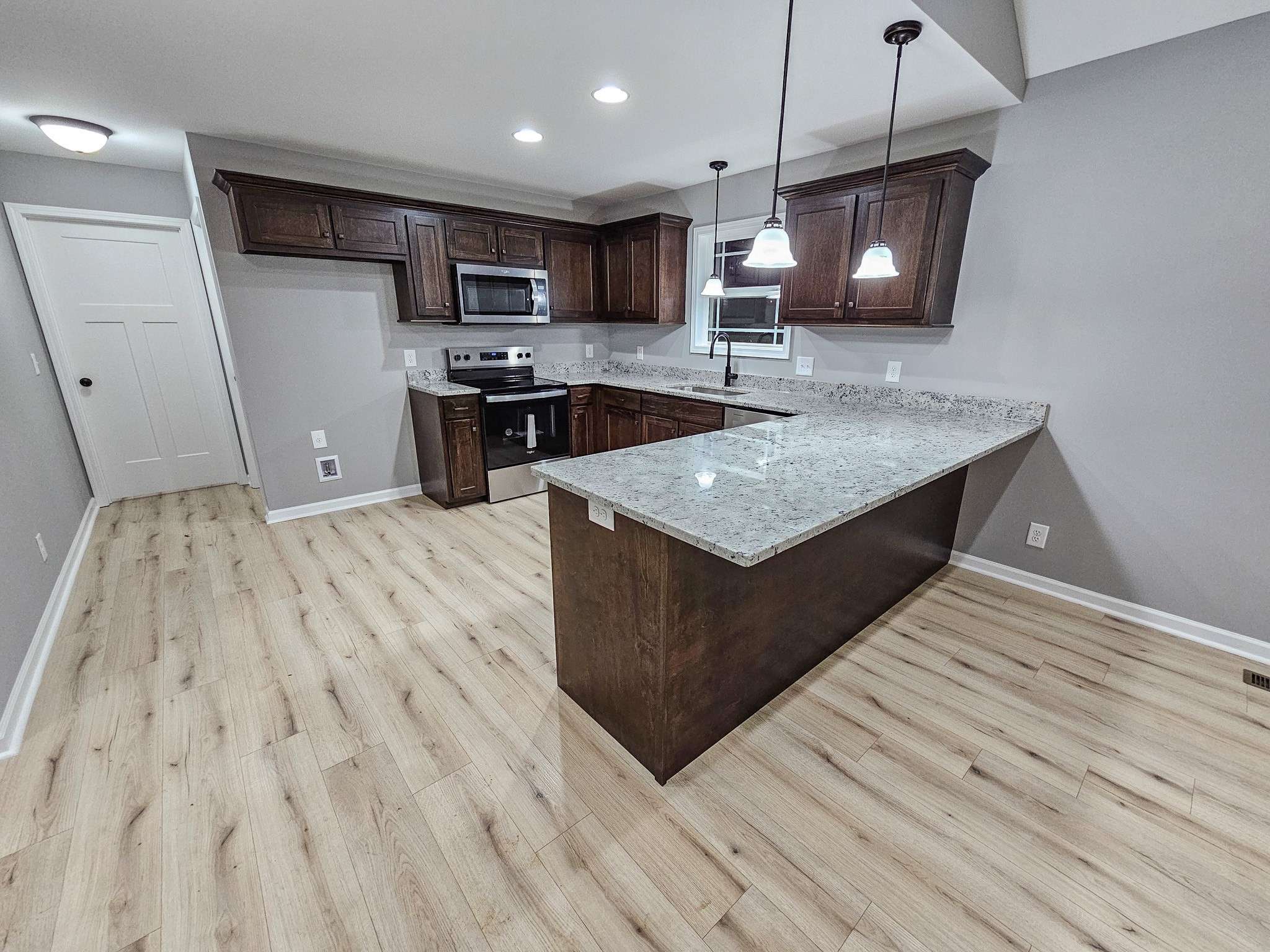 Shelbyville, TN 37160,140 Central Ave