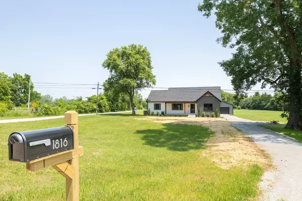 Lewisburg, TN 37091,1816 Wade Brown Rd