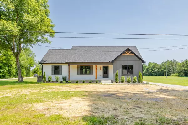 Lewisburg, TN 37091,1816 Wade Brown Rd