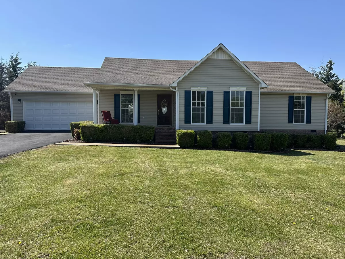 Summertown, TN 38483,1085 N Brace Rd