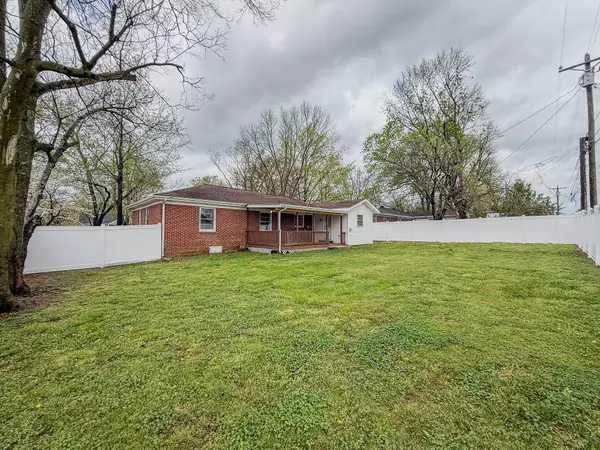 Smyrna, TN 37167,404 Fairview Avenue