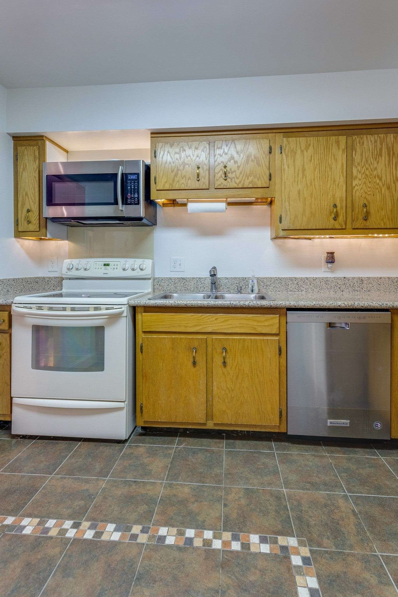 Madison, TN 37115,555 N DuPont Ave #E105