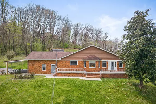 Livingston, TN 38570,817 Peach Dr