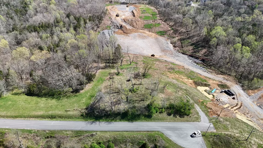 6 Whites Bluff Lane, Hartsville, TN 37074