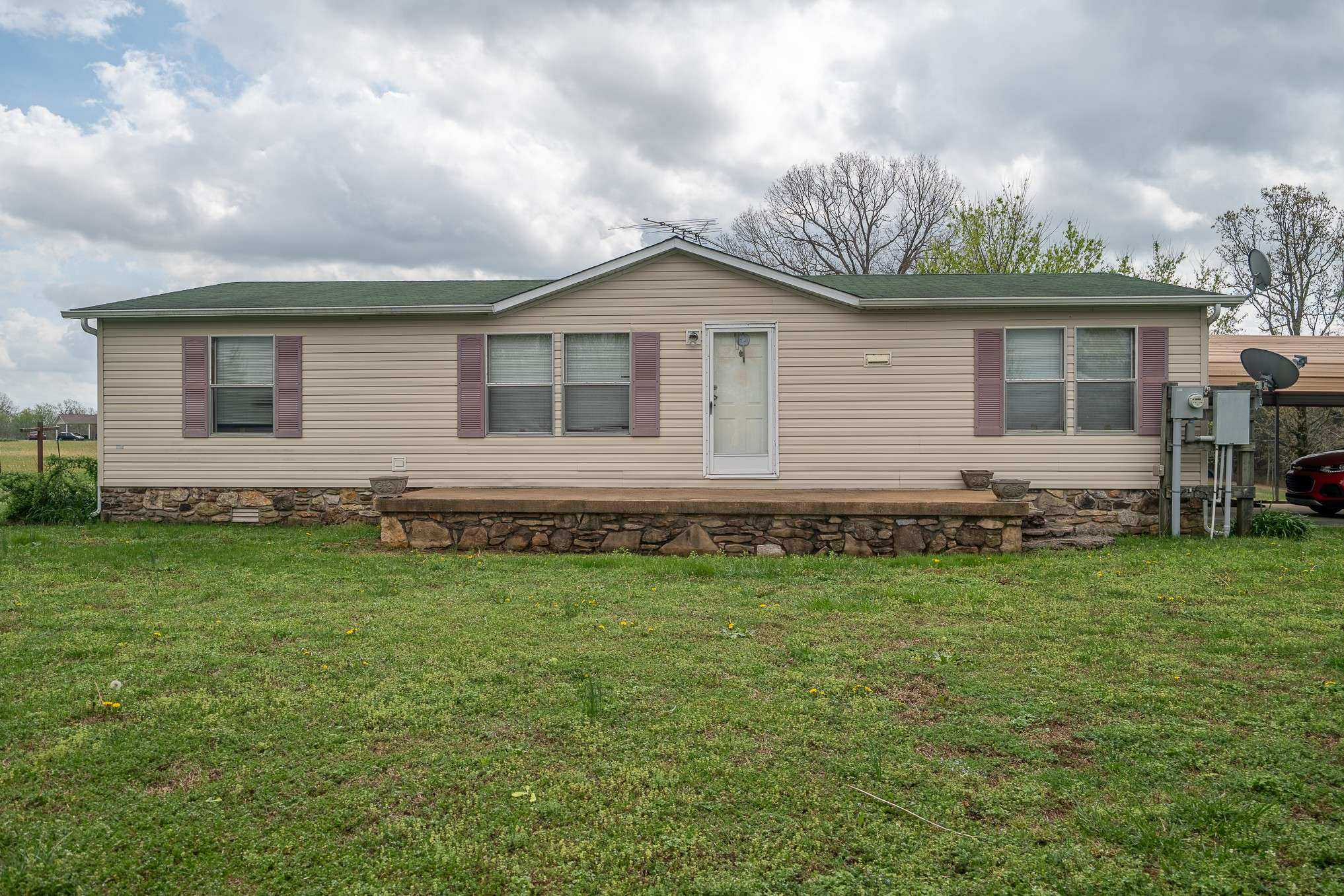 46 Piney Rd, Lawrenceburg, TN 38464