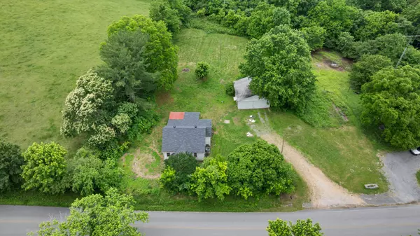 Lafayette, TN 37083,3815 Old Highway 52