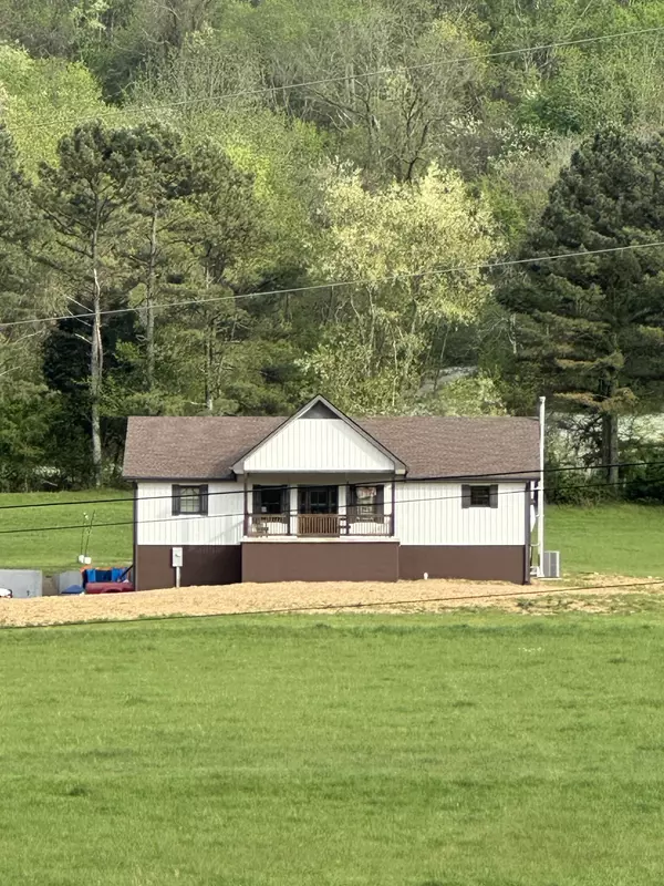 178 Wilburn Hollow Rd, Riddleton, TN 37151