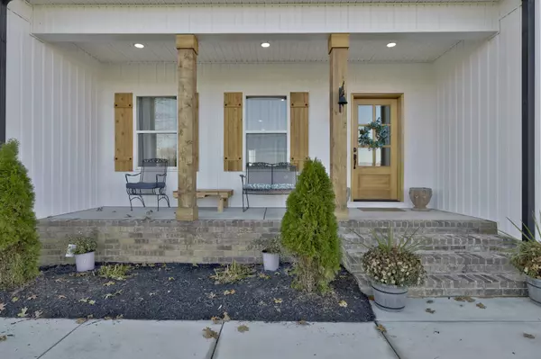 Shelbyville, TN 37160,384 Adams Rd