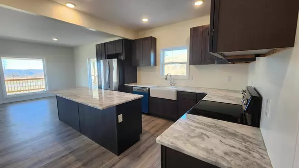 Byrdstown, TN 38549,357 Taylor Rd