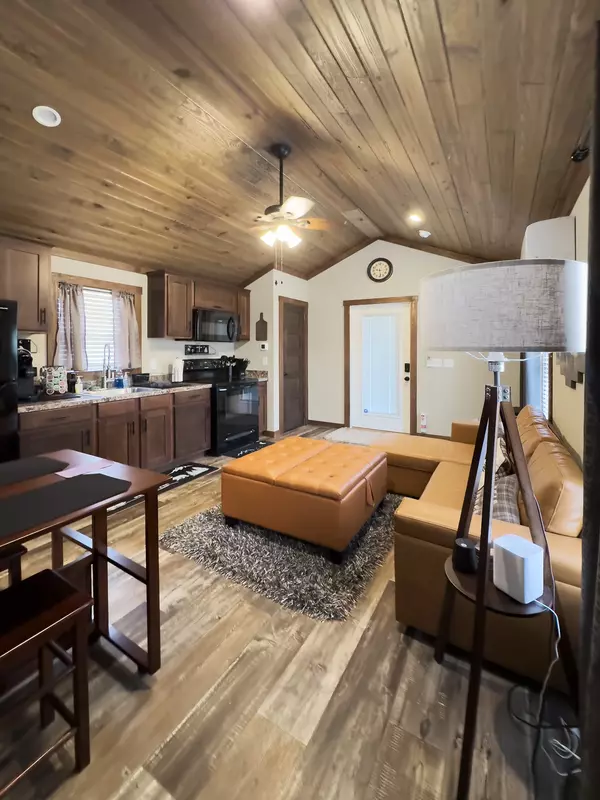 Buchanan, TN 38222,3010 Cypress Rd