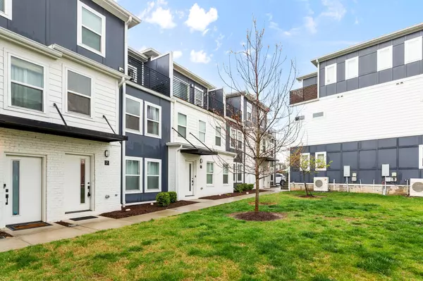 Nashville, TN 37207,110 Duke St #7