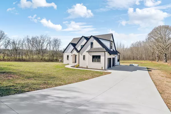Winchester, TN 37398,798 Haddon Ln