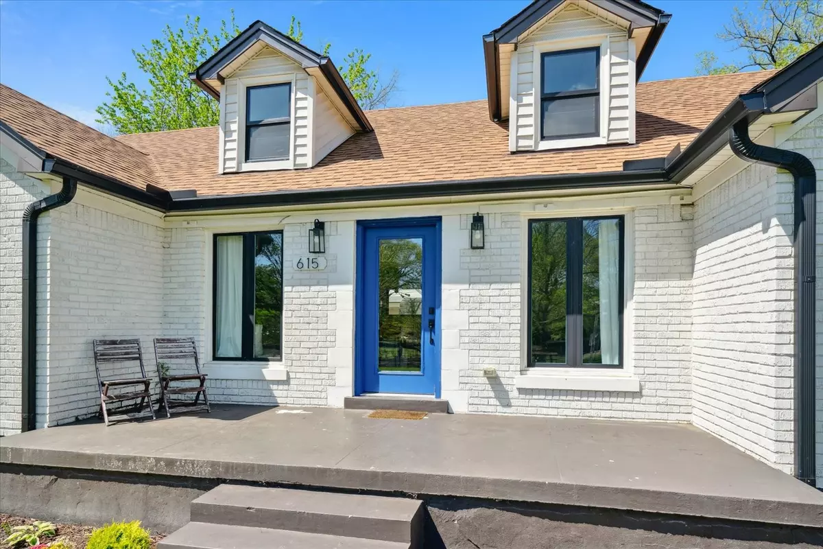 Memphis, TN 38104,615 E Parkway #S