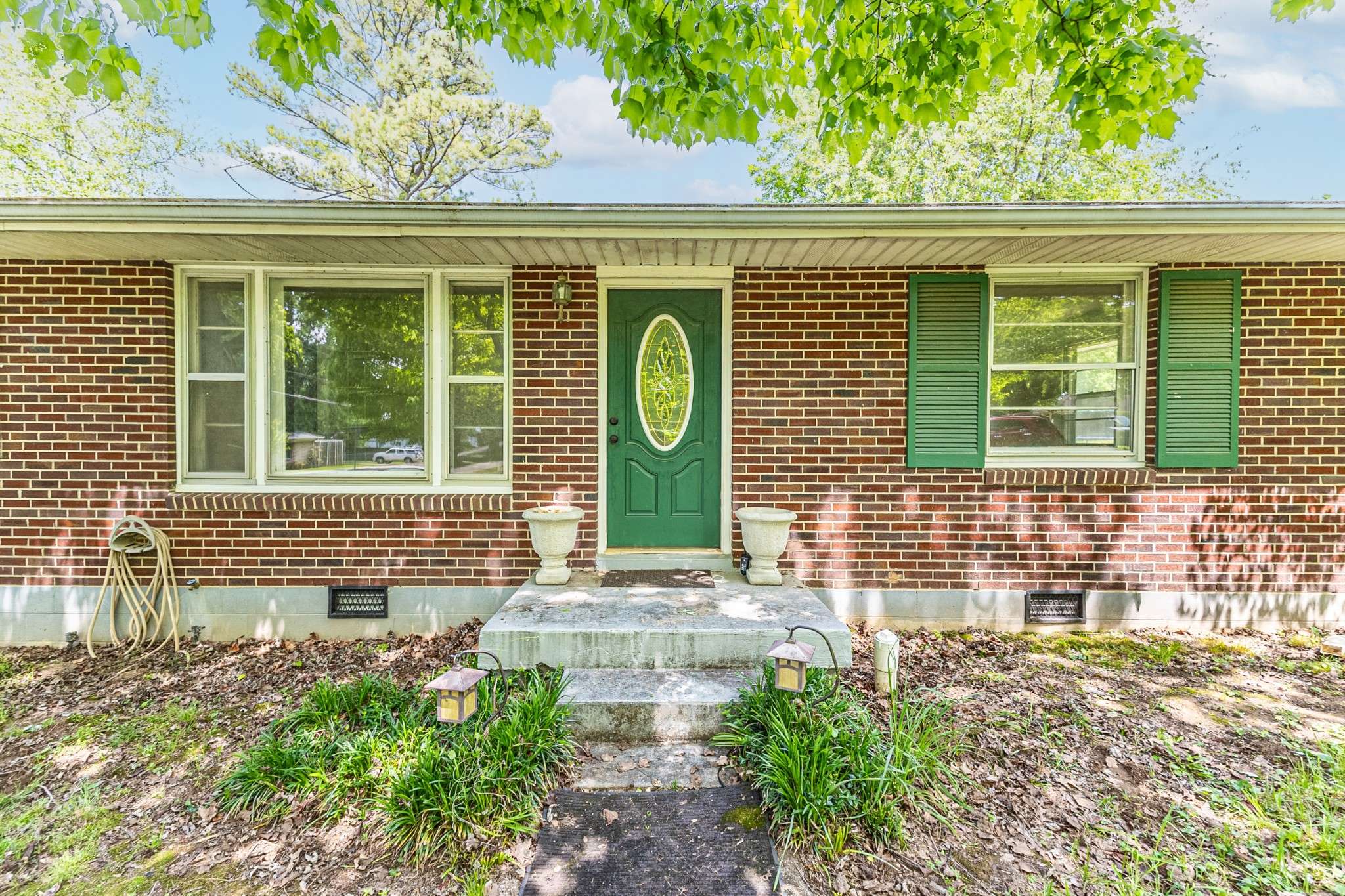 Gallatin, TN 37066,206 Malvin St