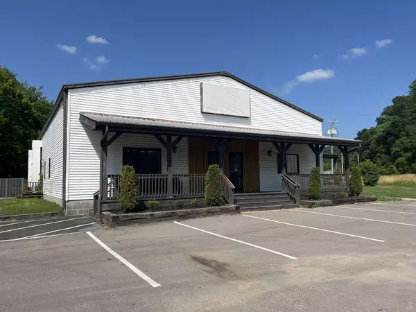 Ashland City, TN 37015,1203 Old Hydes Ferry Pike