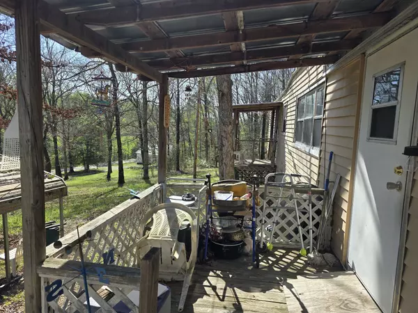 Waynesboro, TN 38485,2030 Clifton Tpke