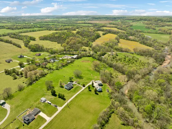 Mount Pleasant, TN 38474,1129 McEwen Ln