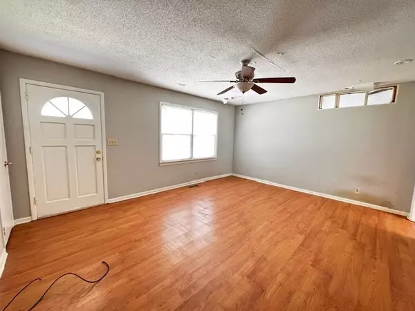 Decherd, TN 37324,3805 Greenhaw Rd