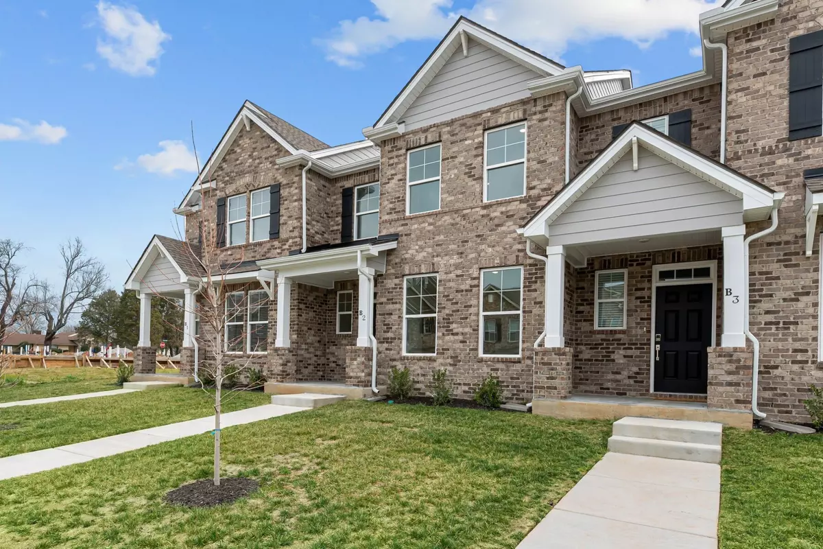 Murfreesboro, TN 37130,2900 Suzanne Landon Dr #M5