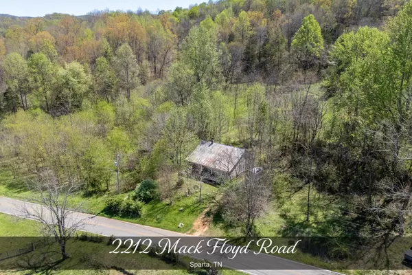 2212 Mack Floyd Rd,  Sparta,  TN 38583