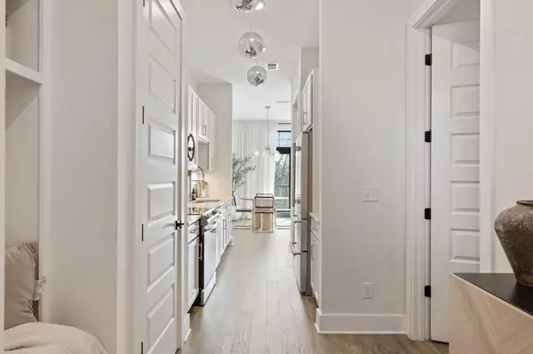 Nashville, TN 37203,1403 Martin St #202