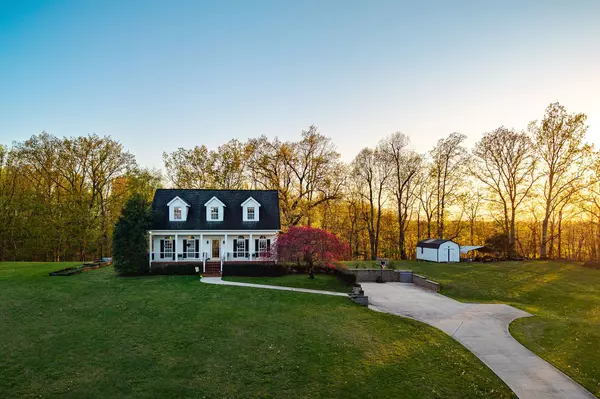 Dowelltown, TN 37059,955 Snow Hill Rd