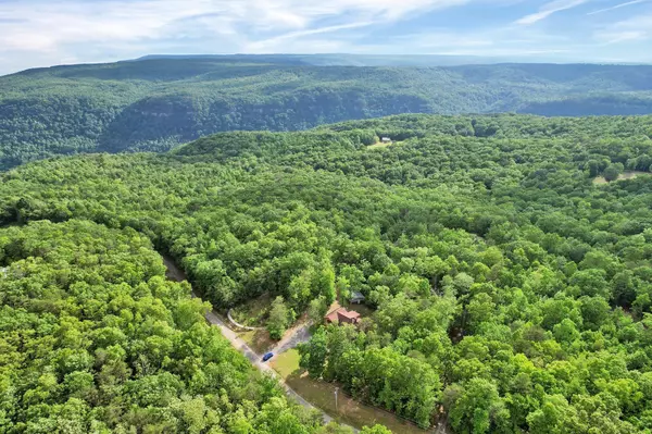 Dunlap, TN 37327,3984 Hobbstown Road