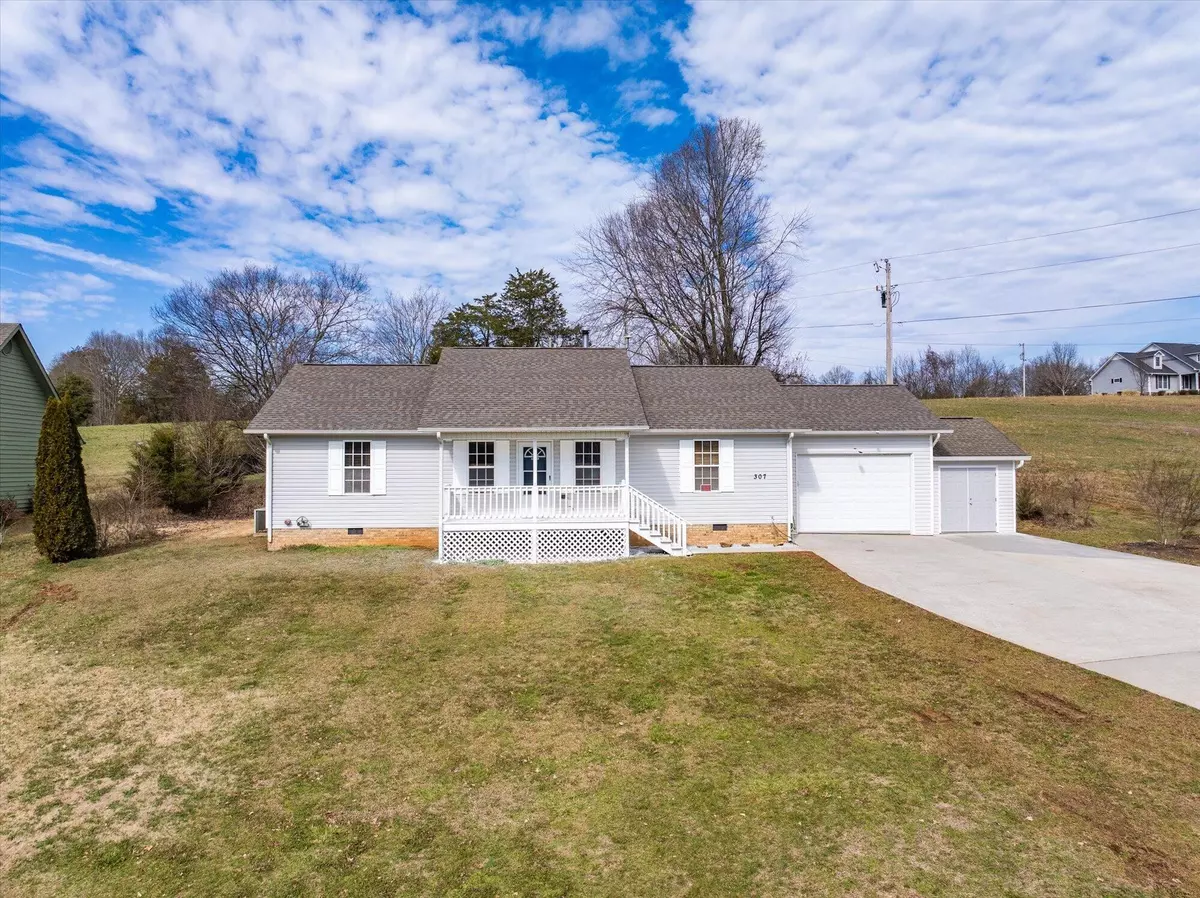 Benton, TN 37307,307 Circle R Drive