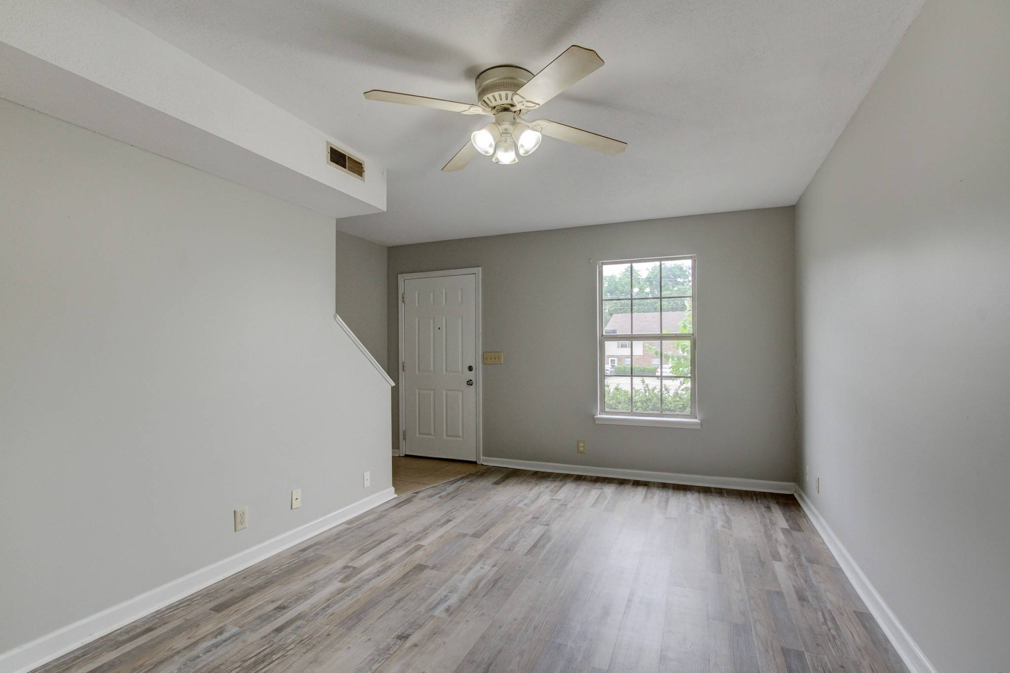 Clarksville, TN 37040,116 Hickory Trace Unit 4