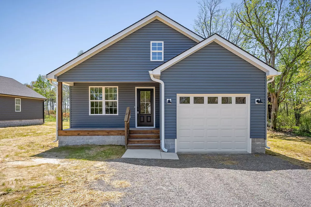 Smithville, TN 37166,809 Smith Rd