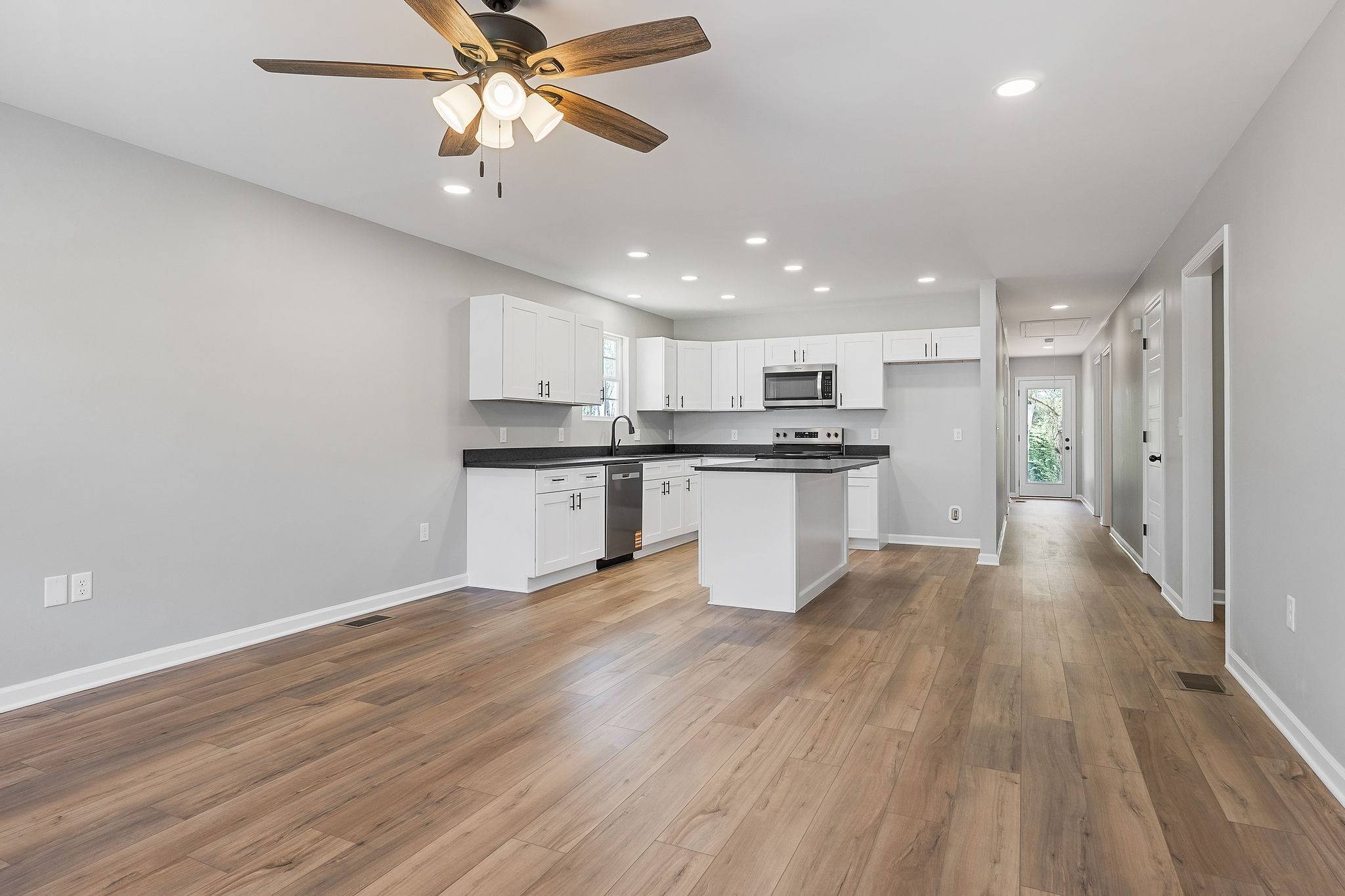 Smithville, TN 37166,809 Smith Rd