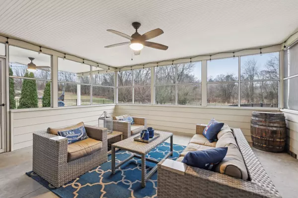 1006 Harmony Ln, Hendersonville, TN 37075