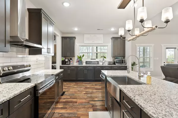 Baxter, TN 38544,6950 Burgess Falls Rd