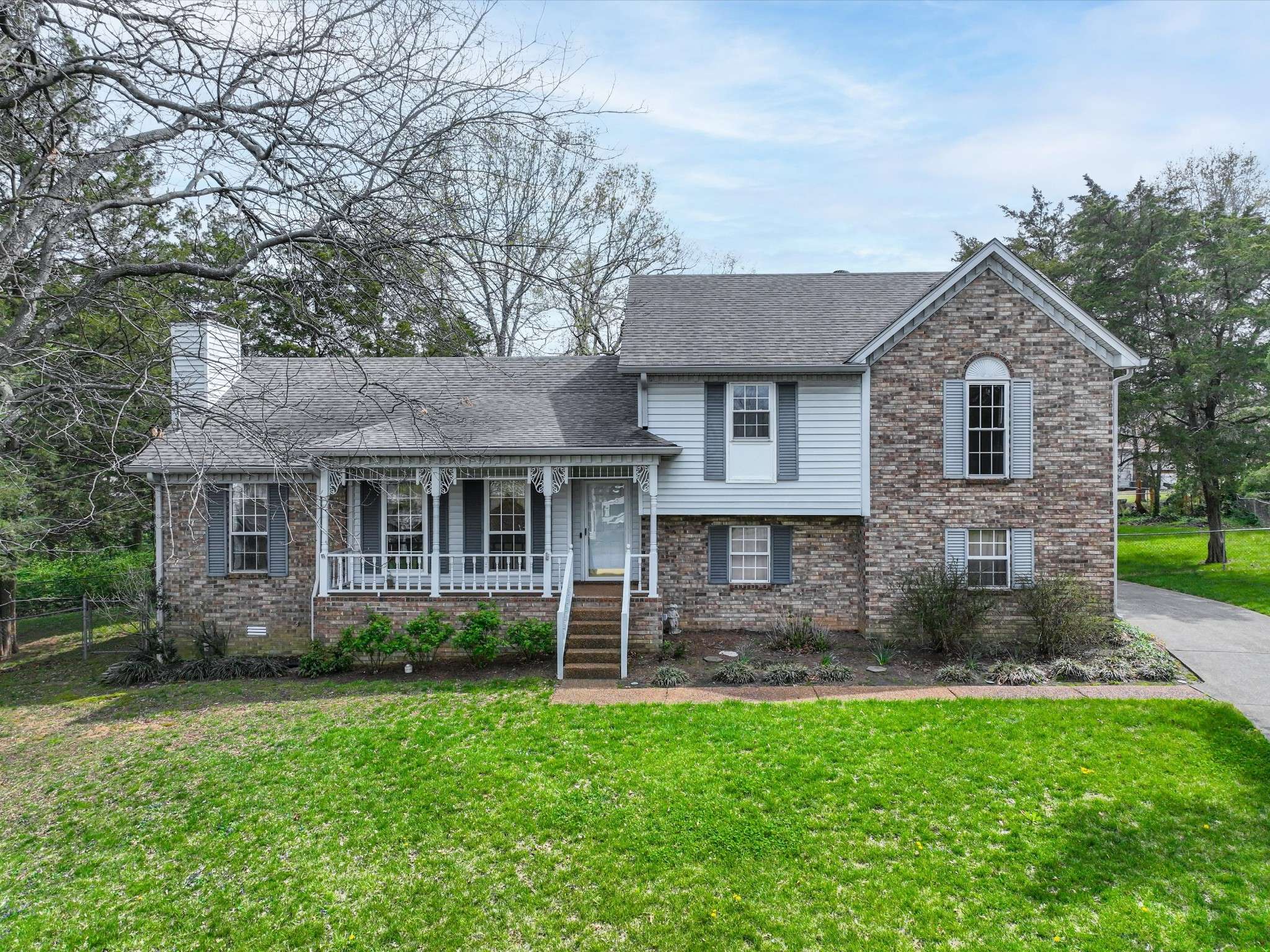 Antioch, TN 37013,3320 Westcliffe Cir