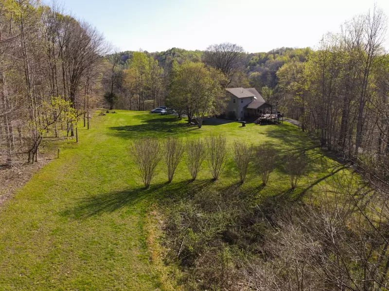2673 Flynns Creek Rd, Gainesboro, TN 38562