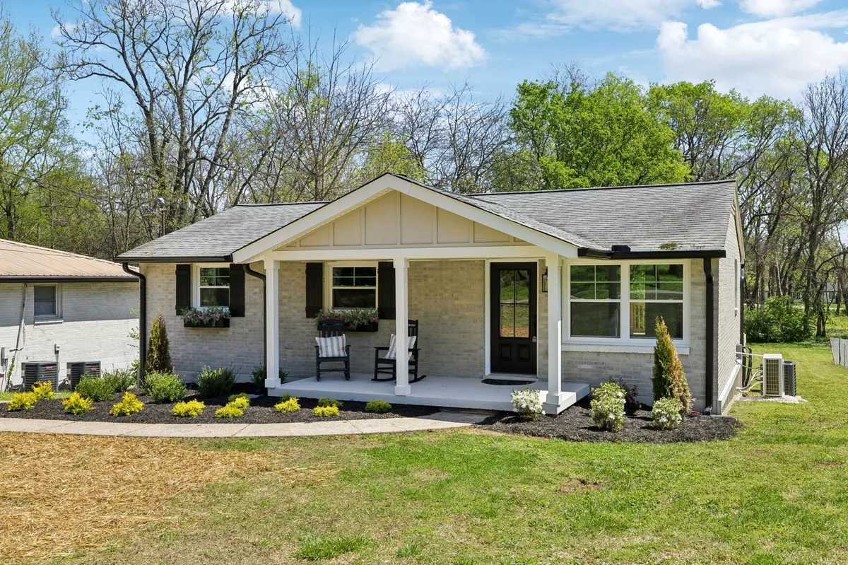 Nashville, TN 37216,4106 Edwards Ave