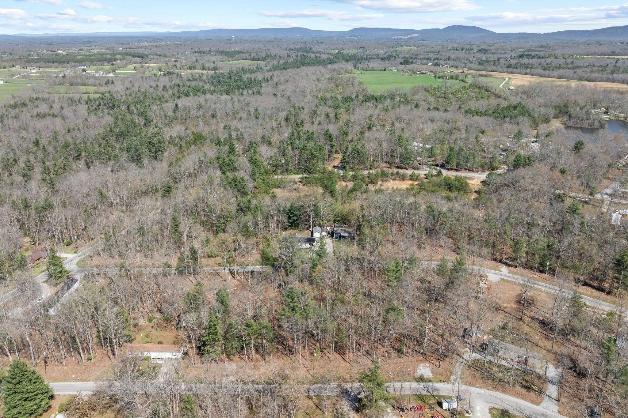 Crossville, TN 38572,6054 Loch Loosa Dr