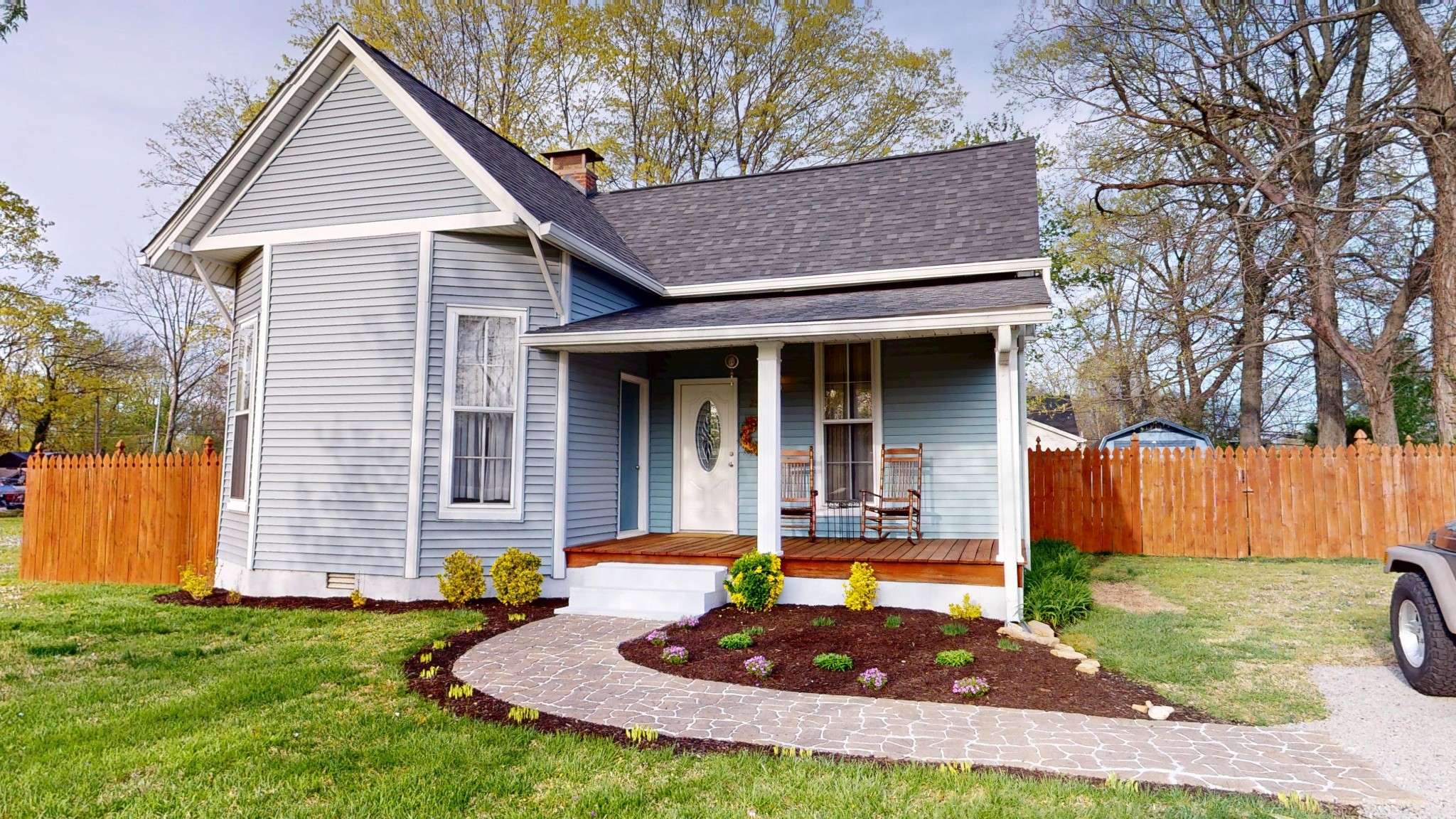 2519 Old Greenbrier Pike, Greenbrier, TN 37073