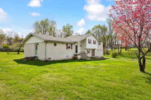 Lafayette, TN 37083,1403 Cardinal Dr