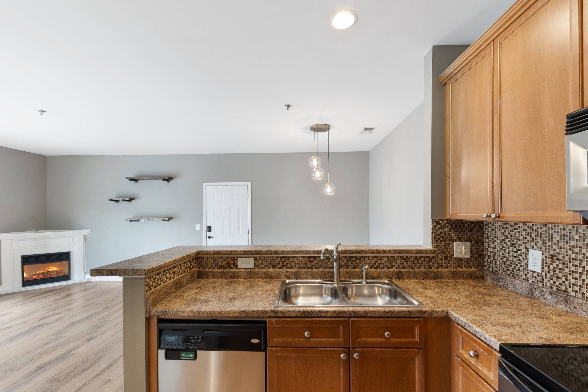 Nashville, TN 37211,7005 Lenox Village Dr #C11